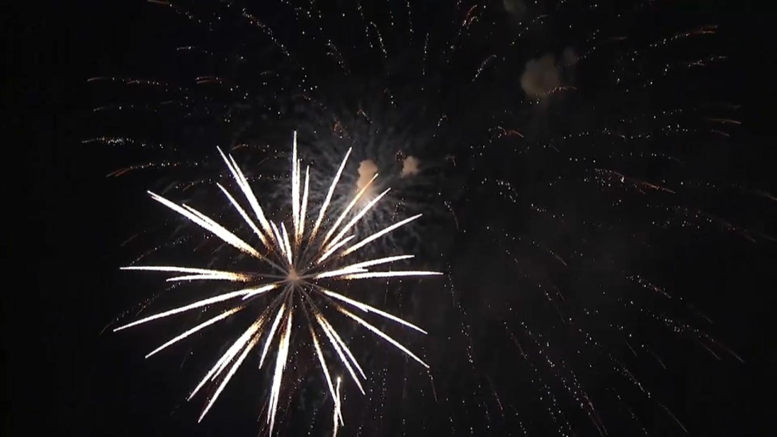 FUEGOS ARTIFICIALES EN BADAJOZ