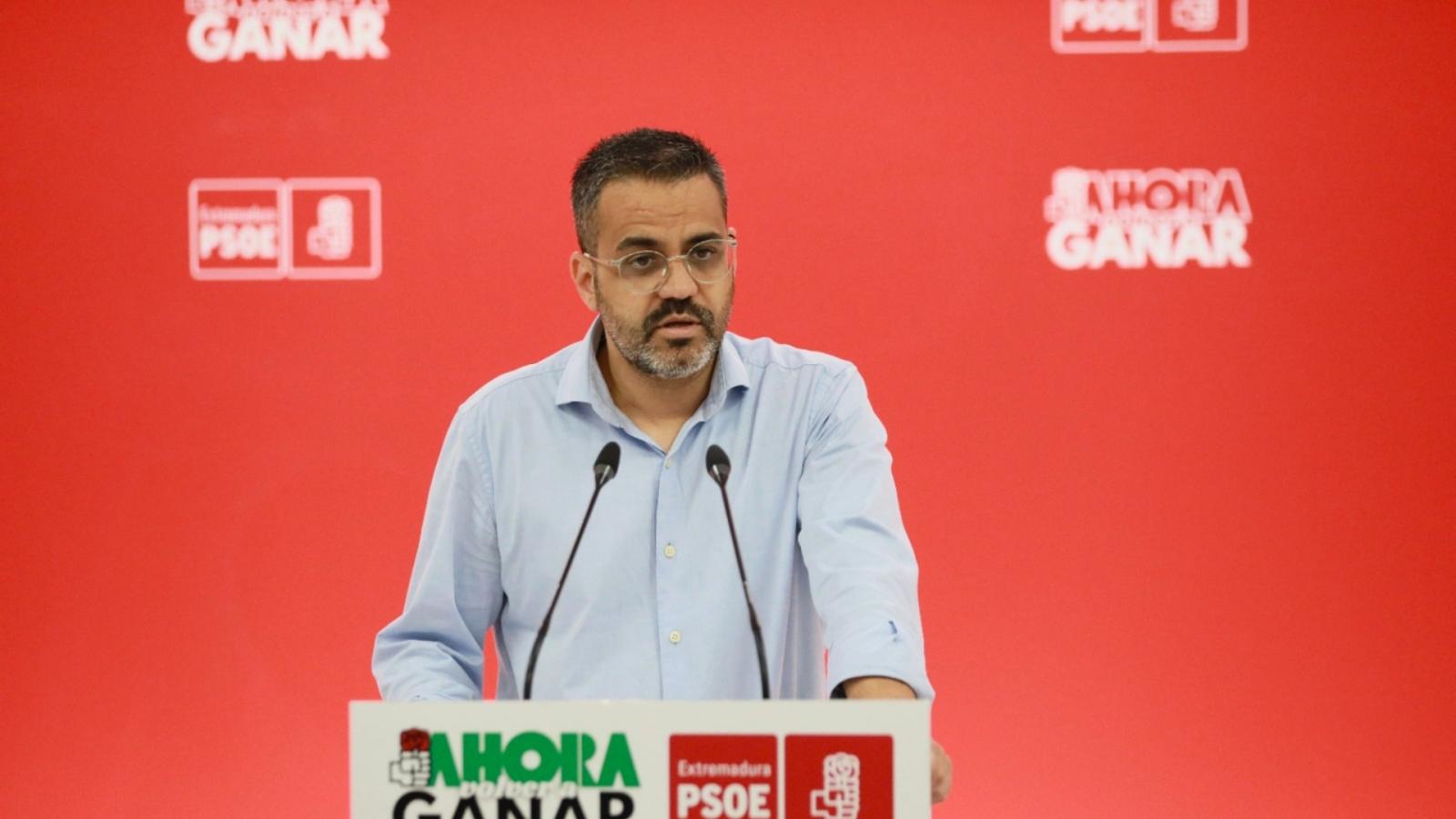 El portavoz del PSOE de Extremadura, Manuel González Andrade.