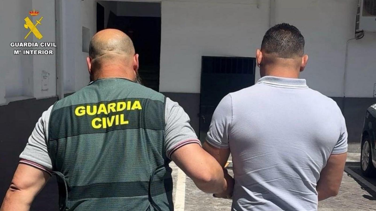 Detenidos por la Guardia Civil