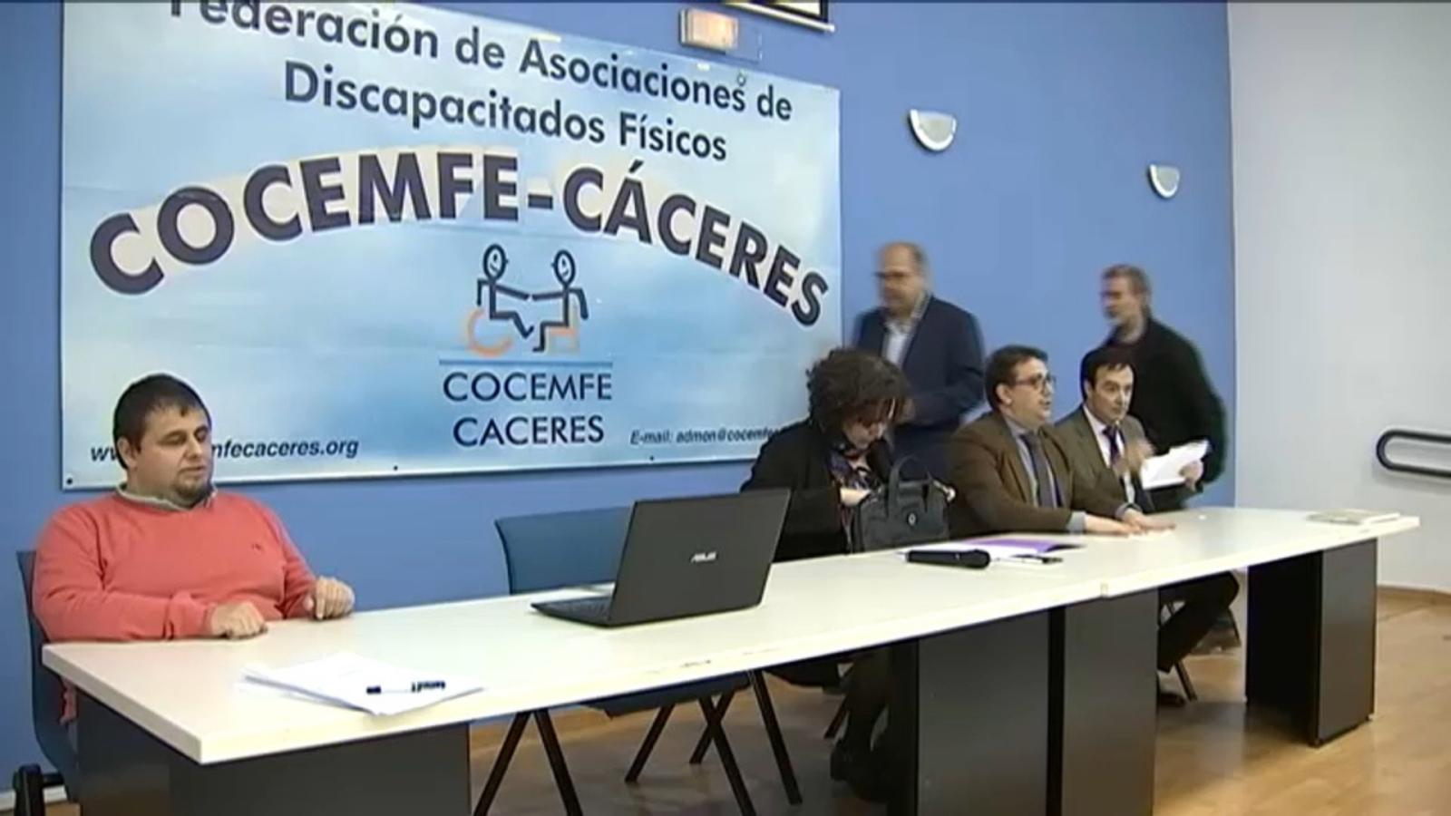 Federación de asociaciones de personas con discapacidad física y orgánica de la provincia de Cáceres)