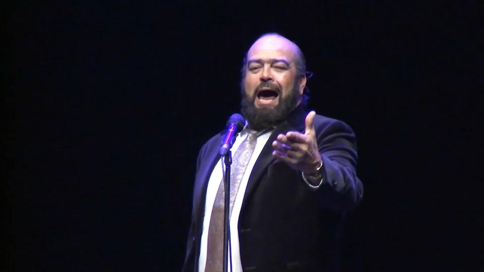 MIGUEL DE TENA