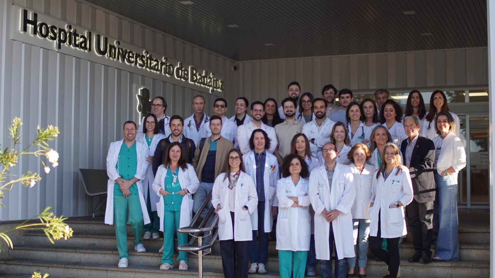El Hospital Universitario de Badajoz supera las 1.000 implantaciones de válvula aórtica por catéter