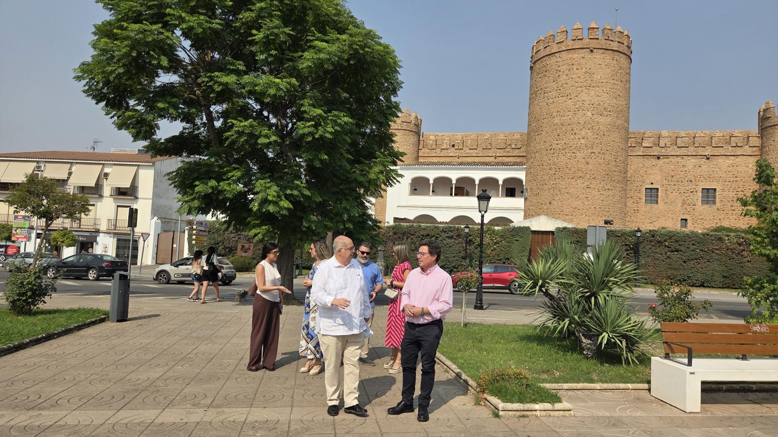 La Junta destina 125.000 euros a la mejora de las zonas comerciales y del recinto ferial de Zafra