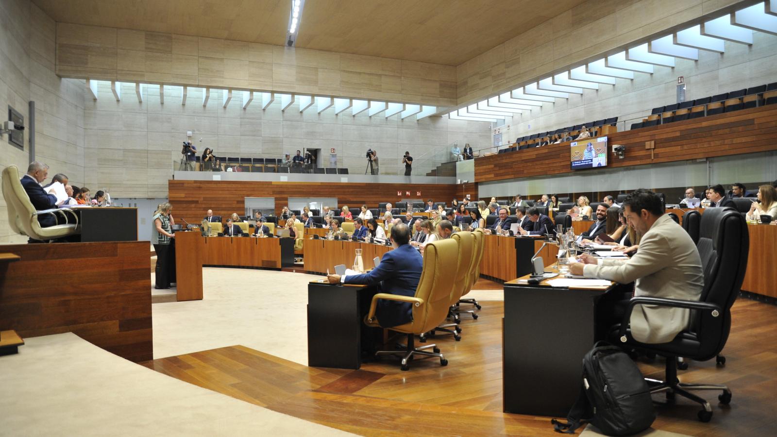 PP y Vox rechazan las enmiendas en Educación por considerar que muchas medidas ya están en marcha