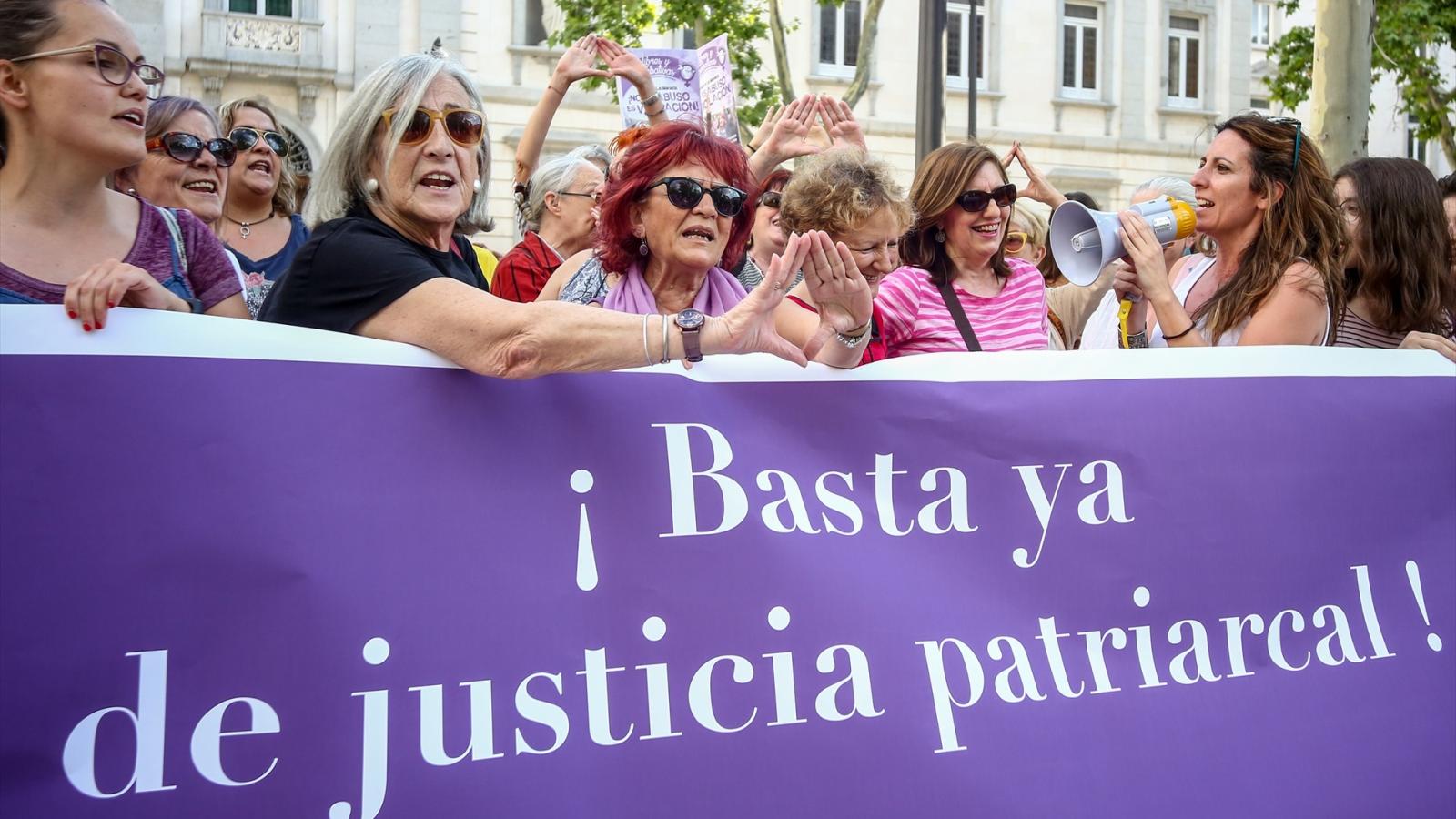 LA MANADA