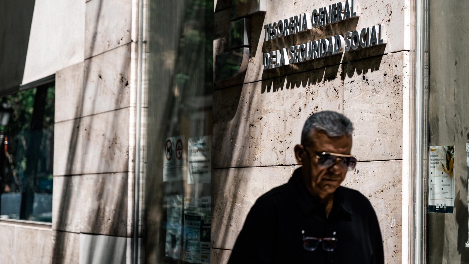 Fachada de una oficina de la Seguridad Social