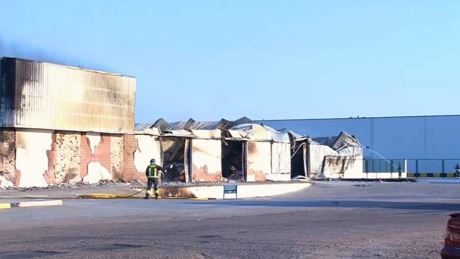 Incendio en una nave industrial de Valdivia