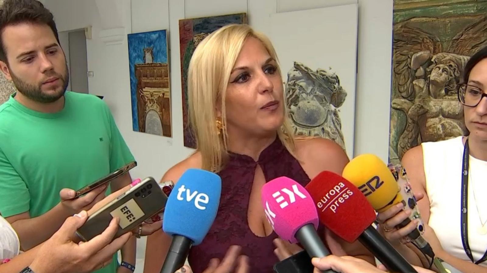 Elena Manzano. Consejera de Hacienda 
