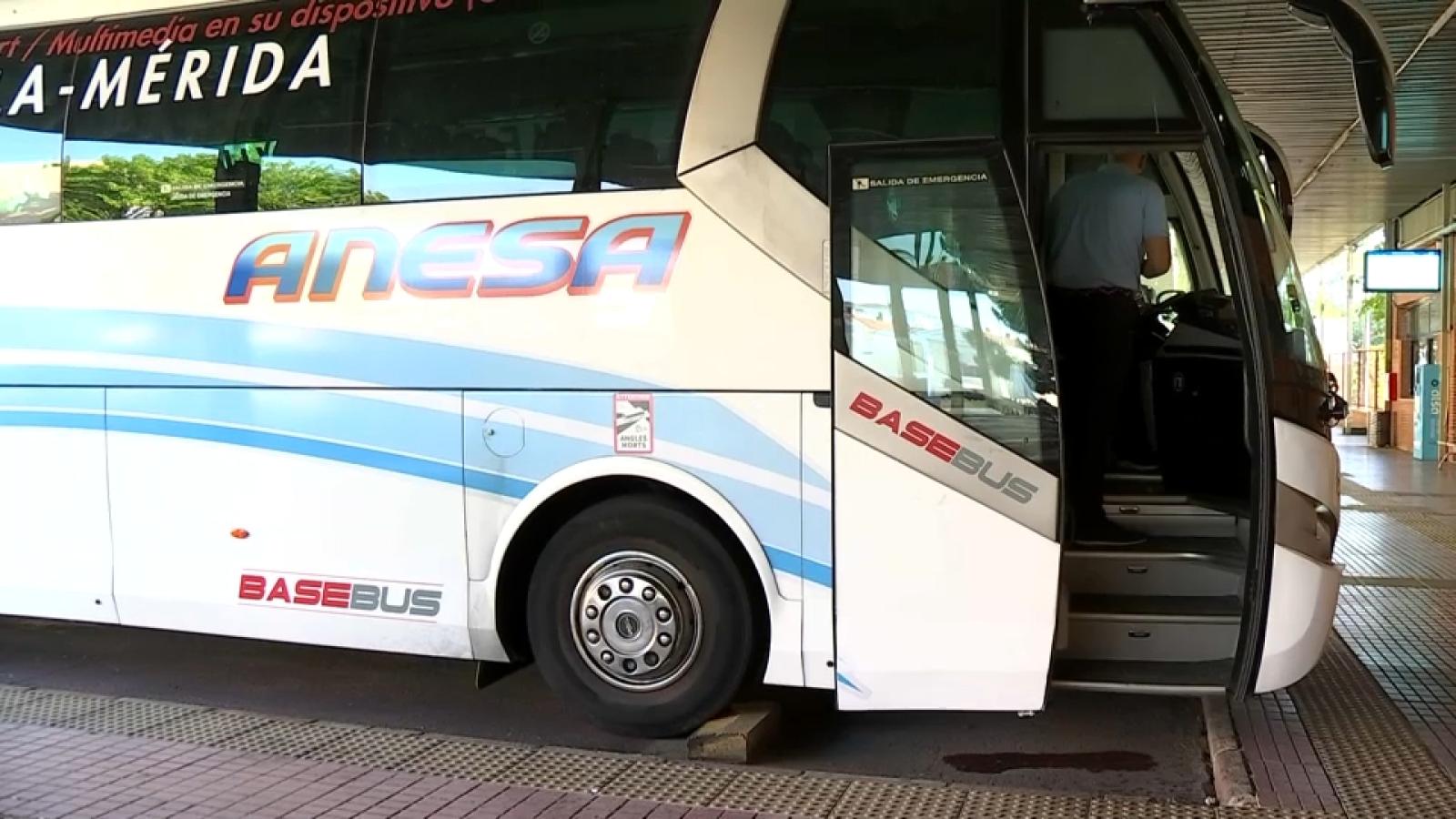 Basebus que va de Mérida a Sevilla