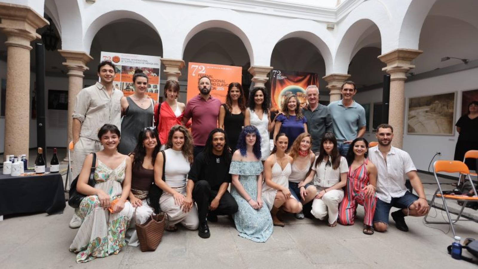 Presentación de Bacanal