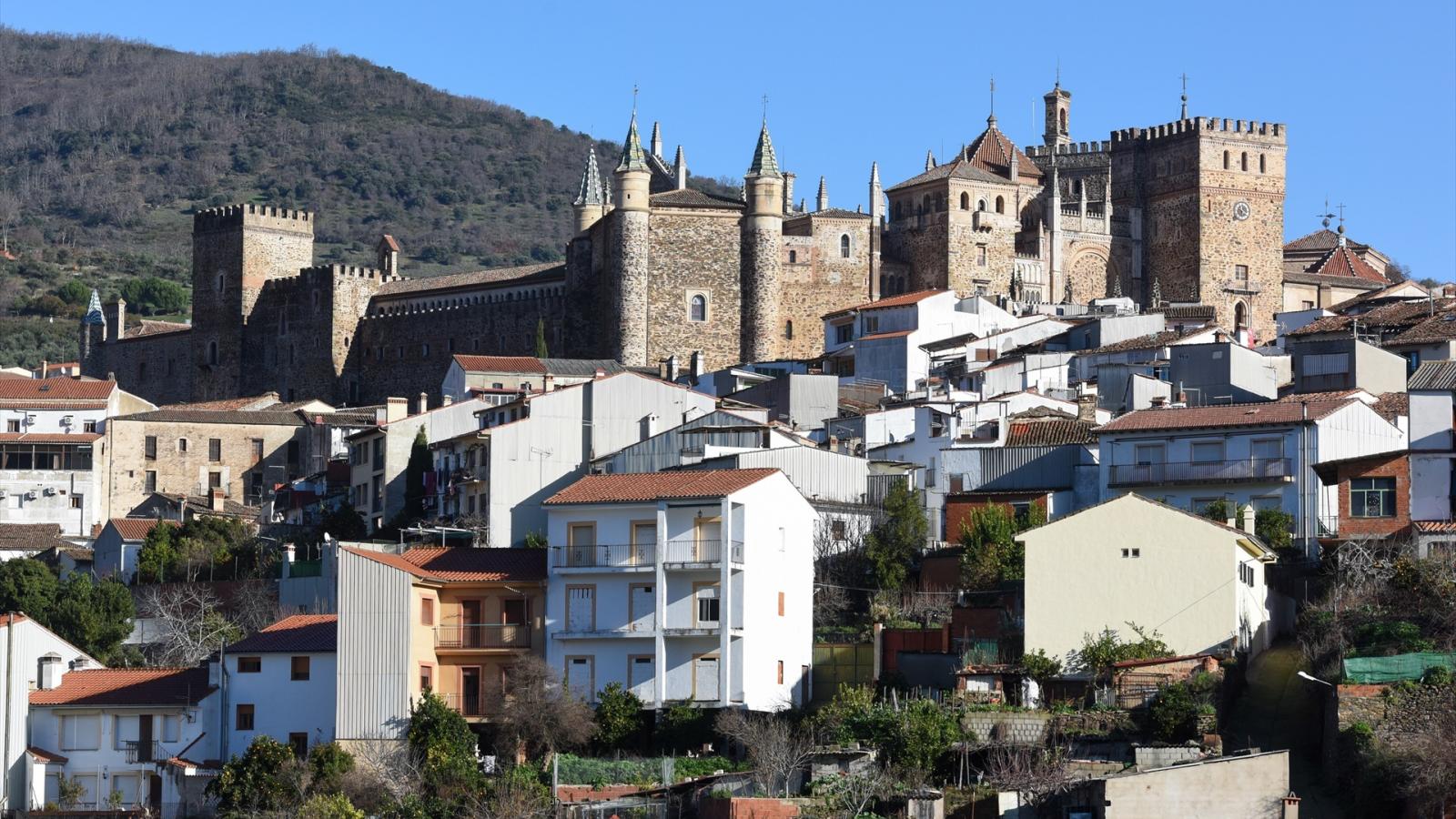 Un proyecto que busca mano de obra extranjera para el medio rural de Cáceres recibe más de mil solicitudes