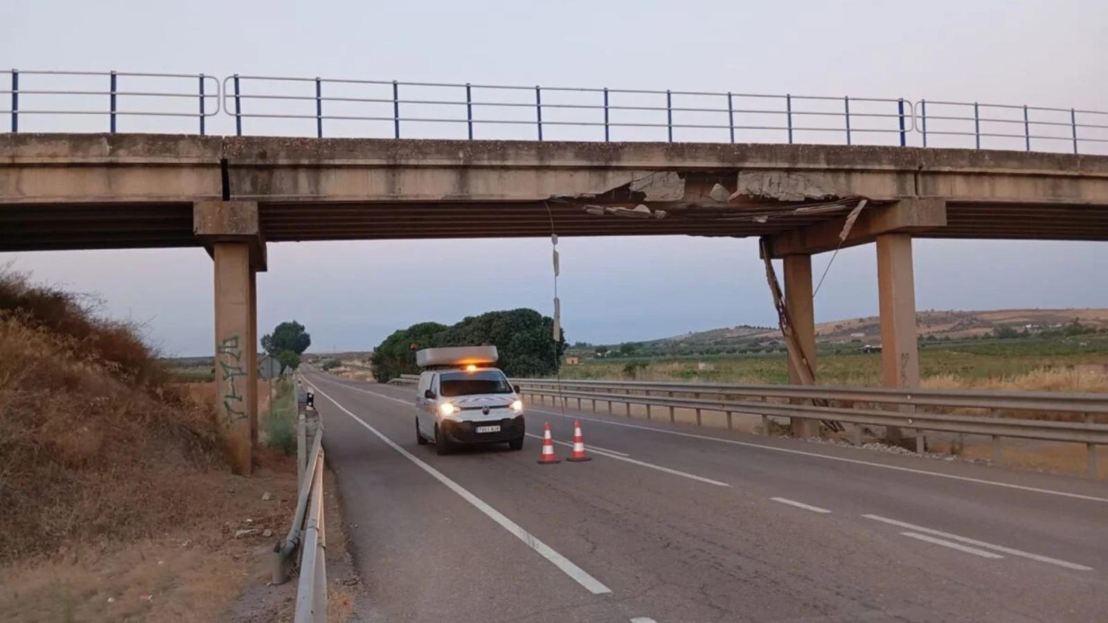 Puente de la Nava, situado en la N-630