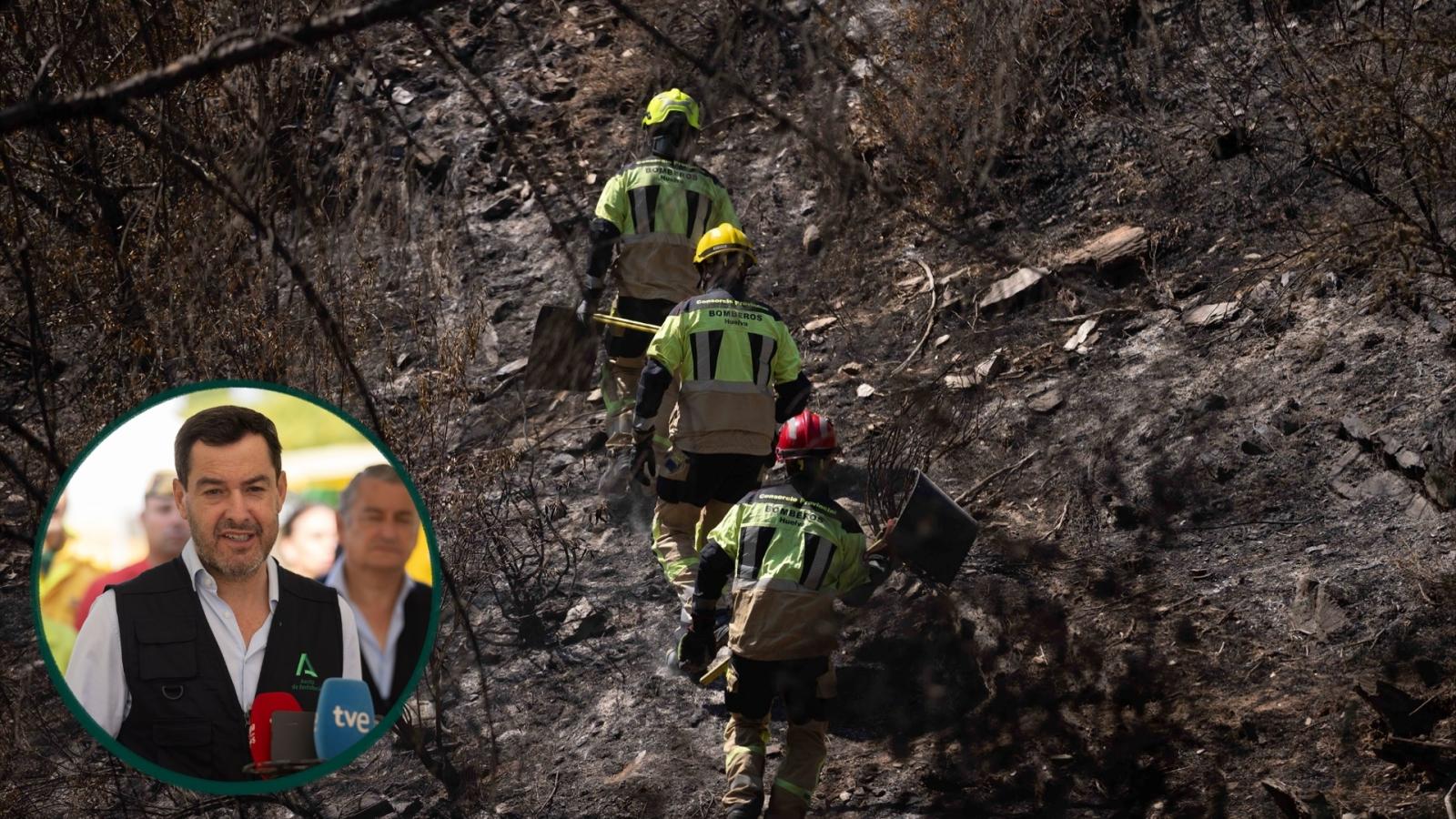 Bomberos trabajan en el incendio de Niebla en el término municipal de Berrocal (Huelva). A 15 de agosto de 2026 en Berrocal. Huelva, Andalucía, España
