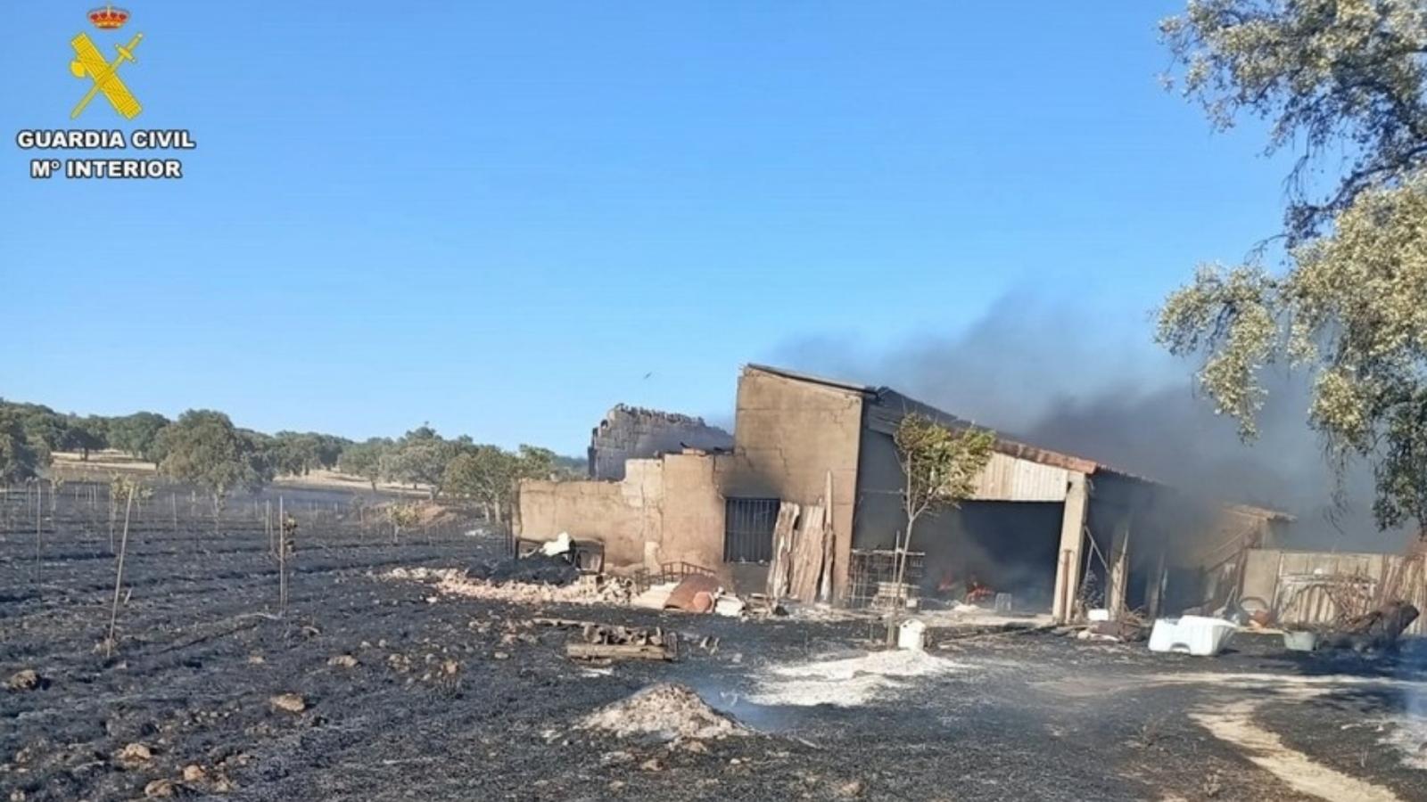 Incendio en Casas de Don Pedro