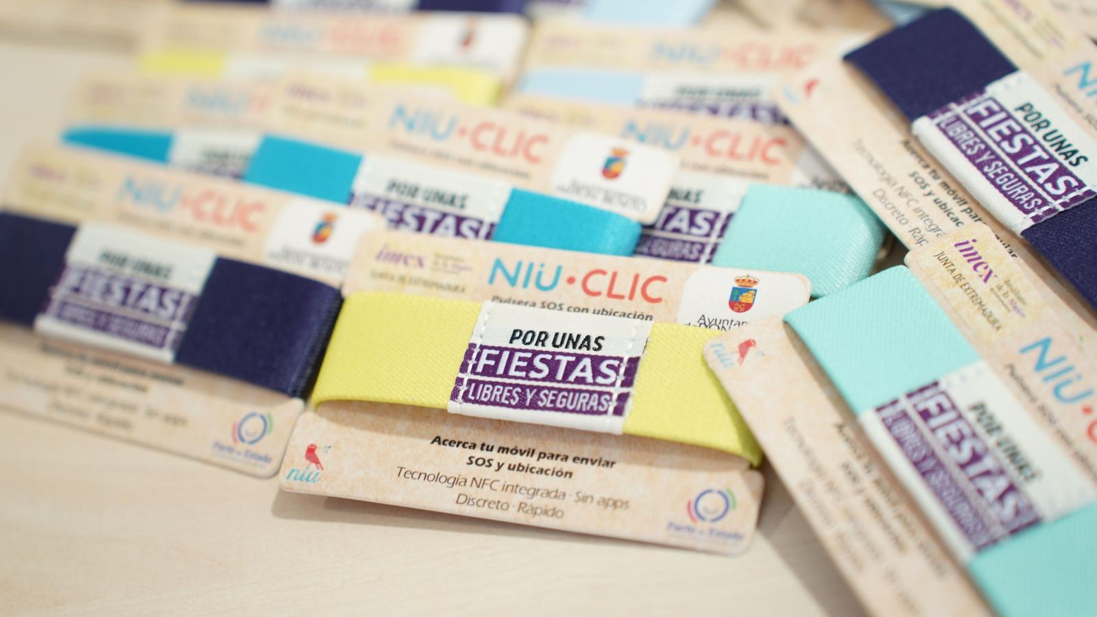 Pulseras Niu Clic para prevenir agresiones a mujeres