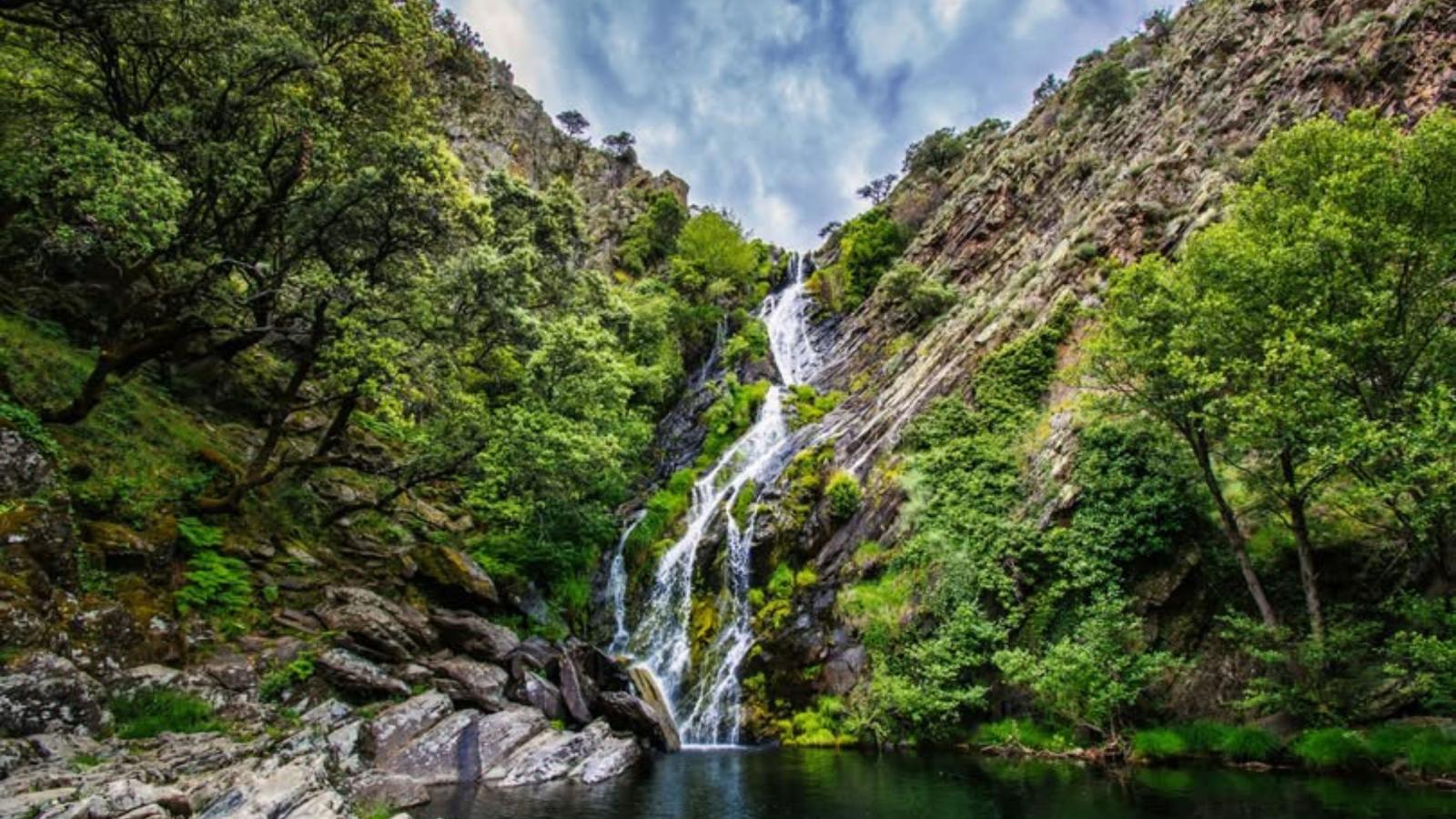 El Chorrituelo de Ovejuela, Las Hurdes