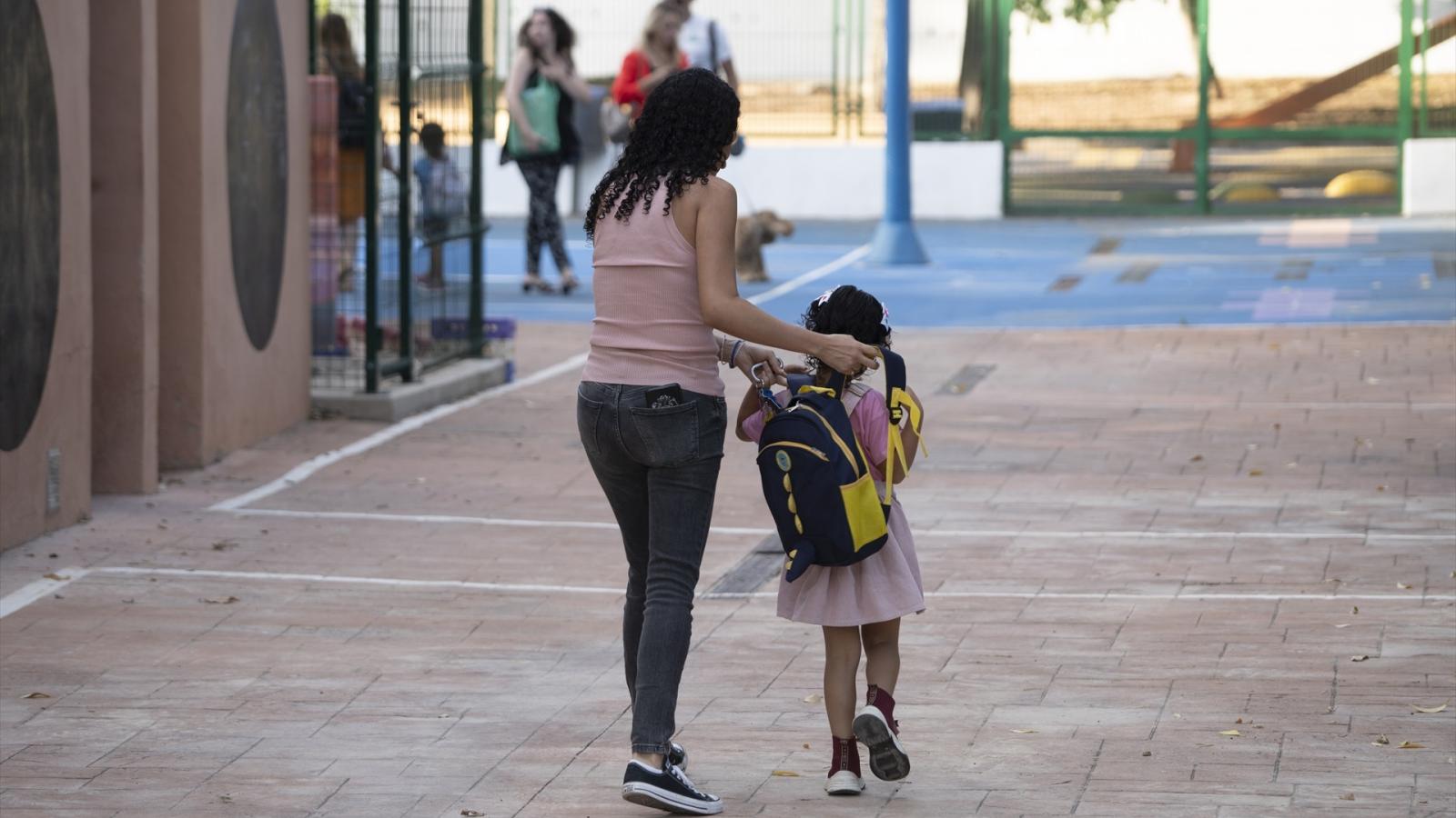 Las deducciones más comunes de la vuelta al cole son la compra de libros y material escolar, según Técnicos de Hacienda