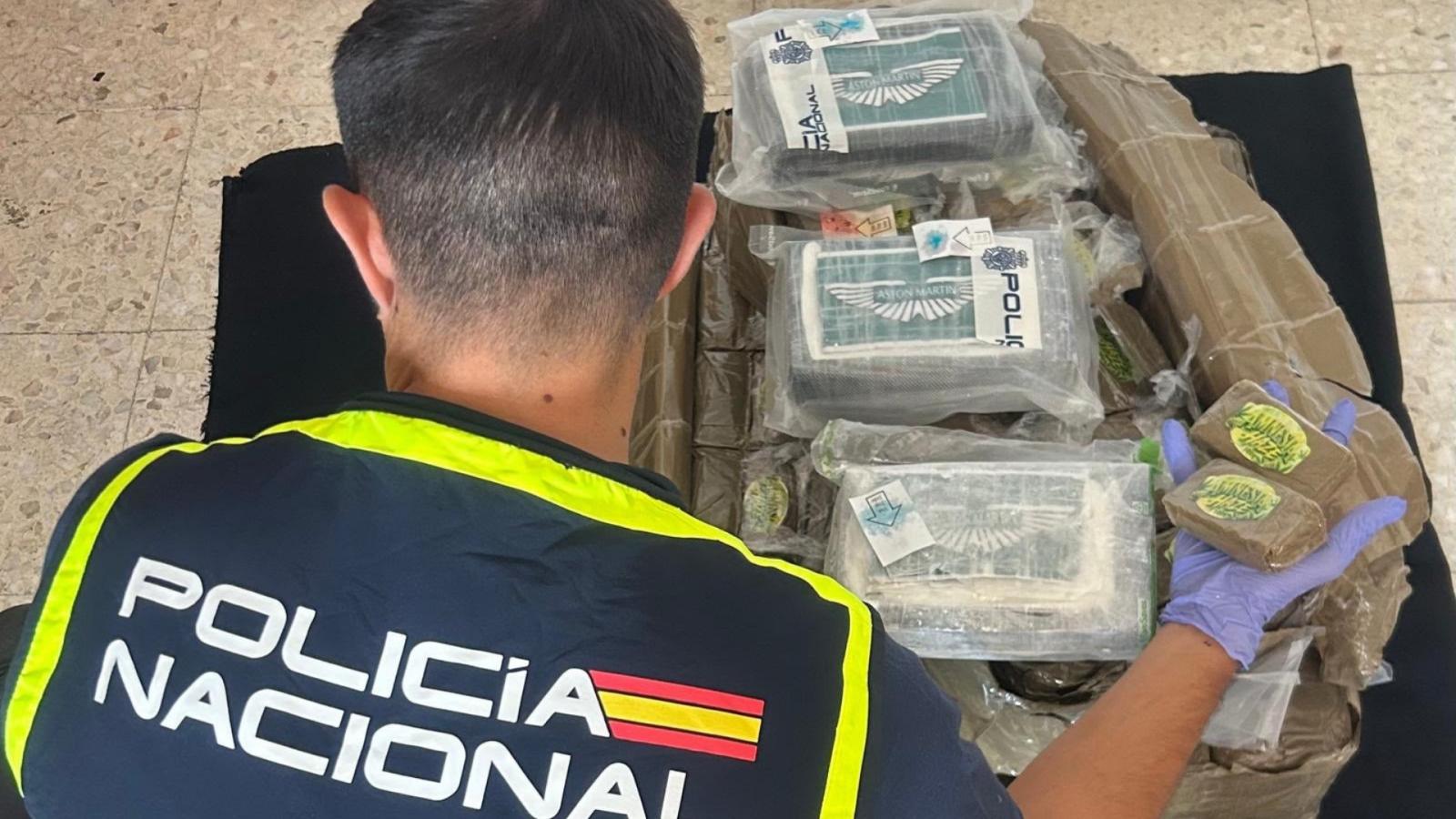 El Grupo de  estupefacientes de la Brigada Provincial de Policía Judicial ha llevado a cabo la operación "Jeque".