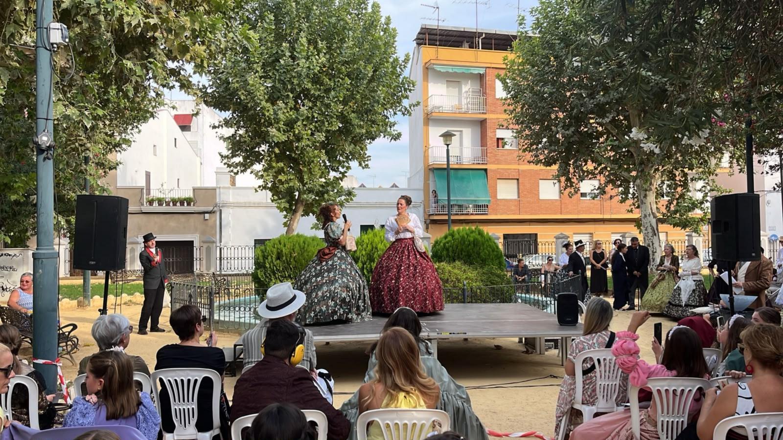Representación del Sainete cómico 'La manga ancha', por Rabión Teatro, en el Parque de los Padres de Almendralejo. 