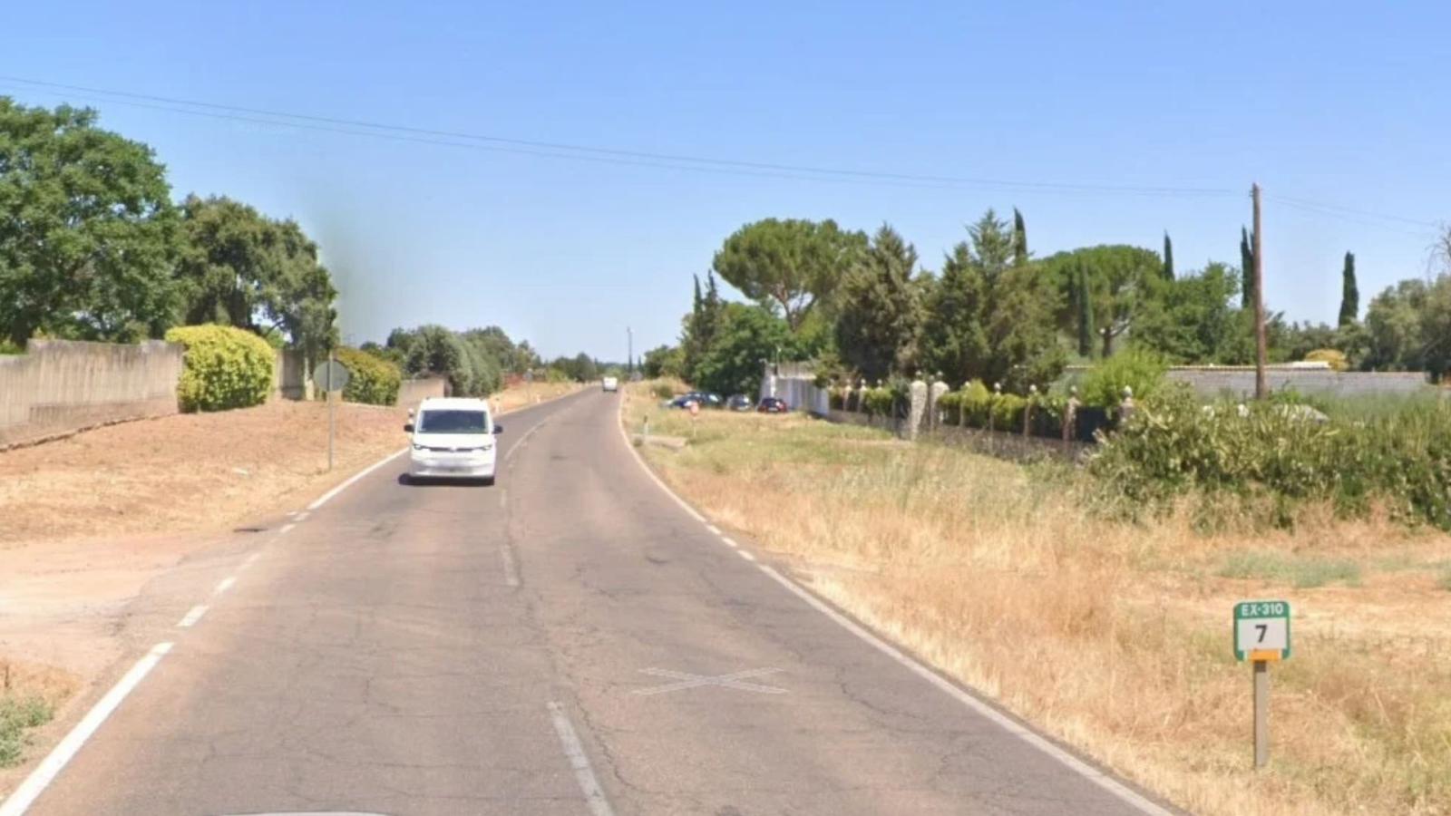 Km 7 de la EX-310 donde se ha producido el accidente