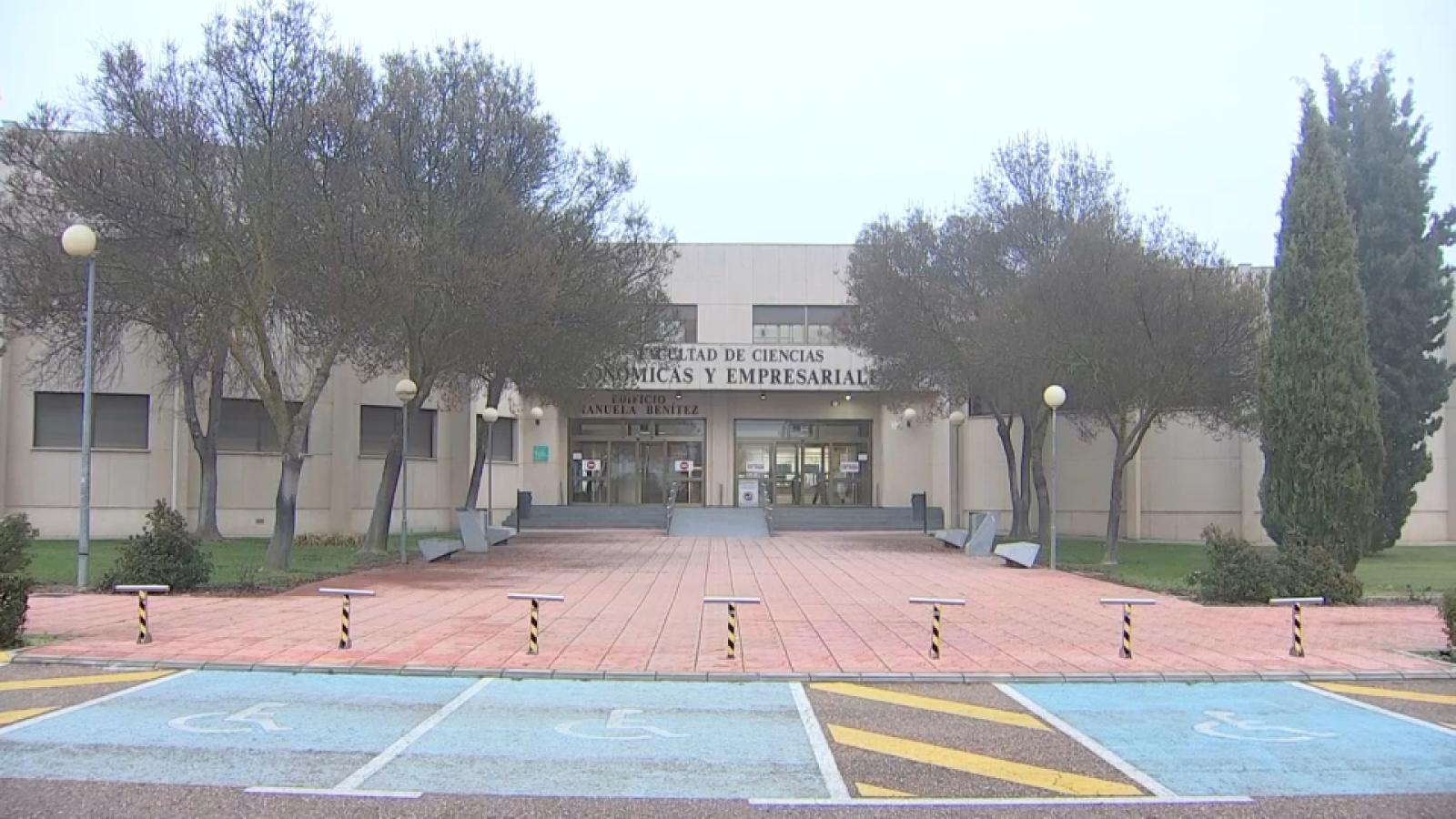 El Gobierno transfiere 2 millones de euros a Extremadura para incorporar profesores a la universidad