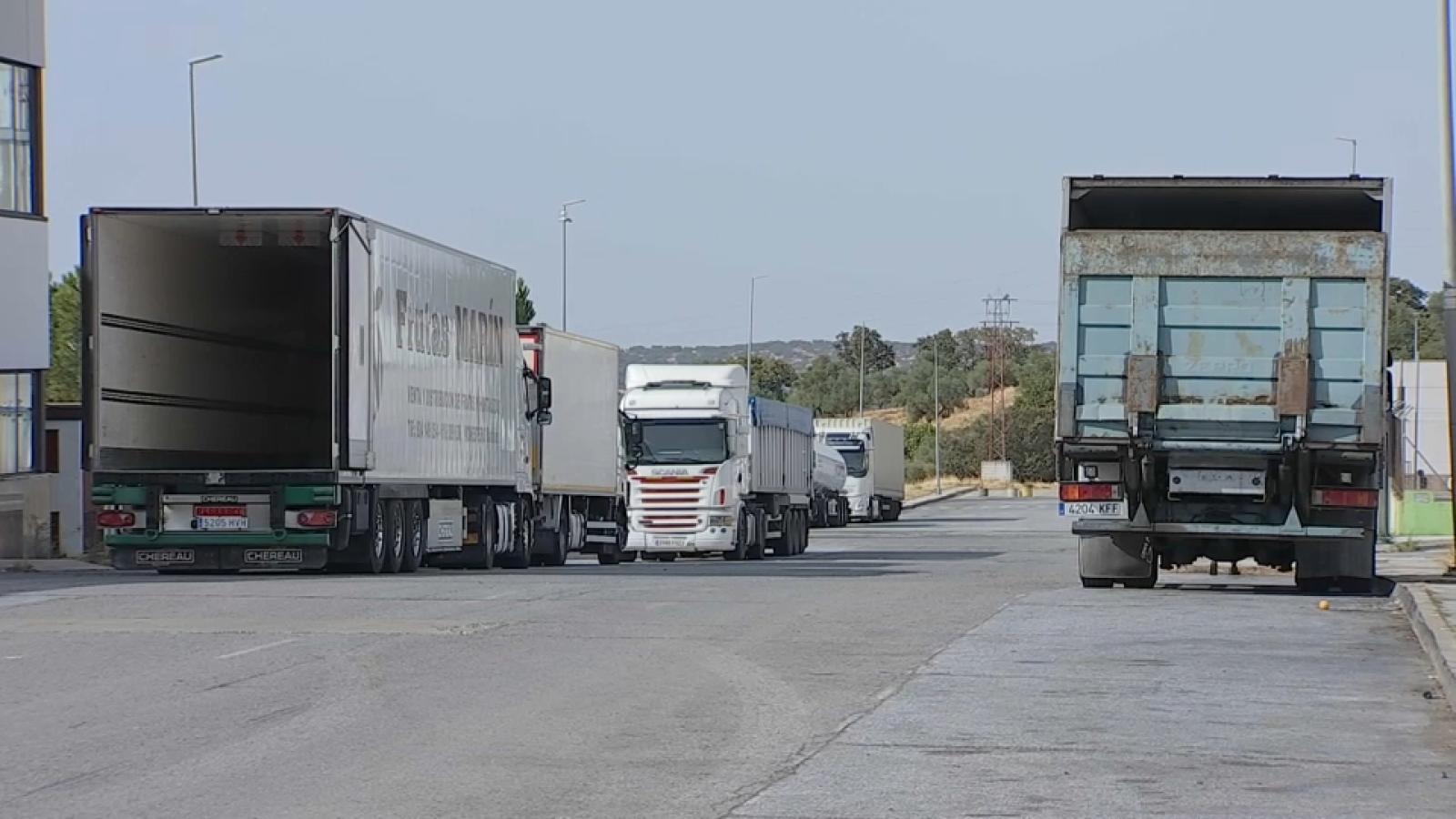 Camiones en el Polígono Industrial de Monesterio