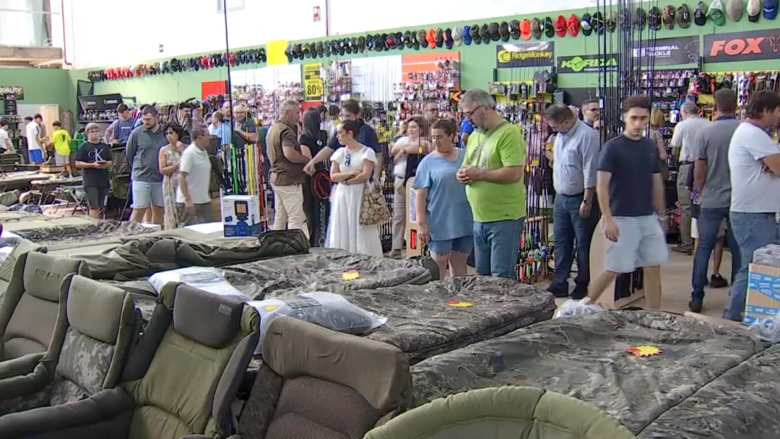 Uno de los mayores expositores comerciales de la feria está dedicado este año a la pesca.