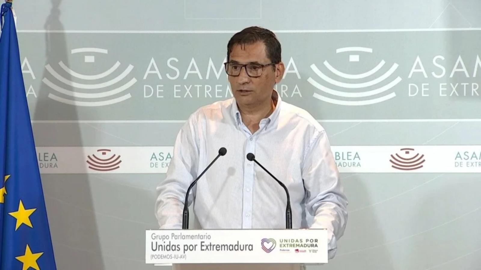 Unidas por Extremadura atribuye la bajada del paro al "efecto desánimo" y alerta de la pérdida de población activa