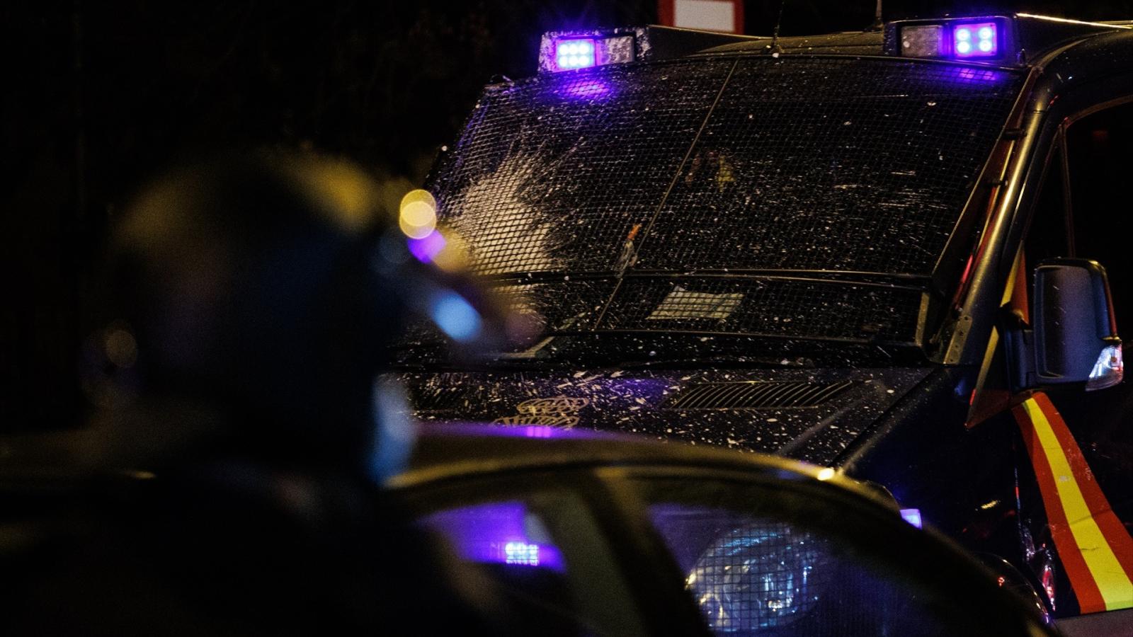 Cargas policiales contra los manifestantes en el Ministerio de Transportes por el accidente ferroviario