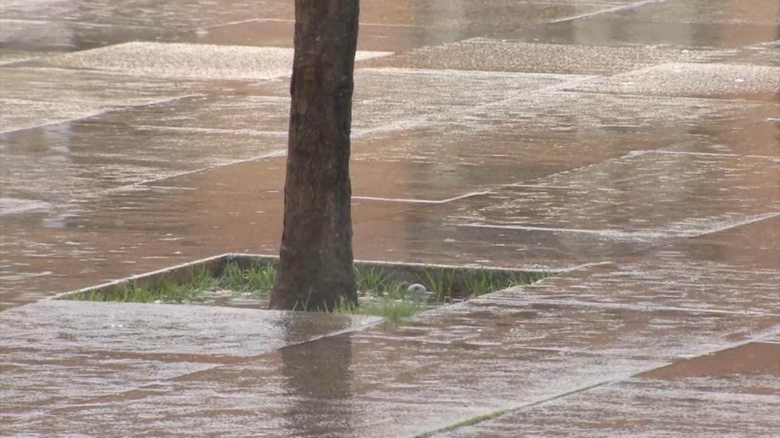 Calle del norte de la región durante un episodio de lluvias