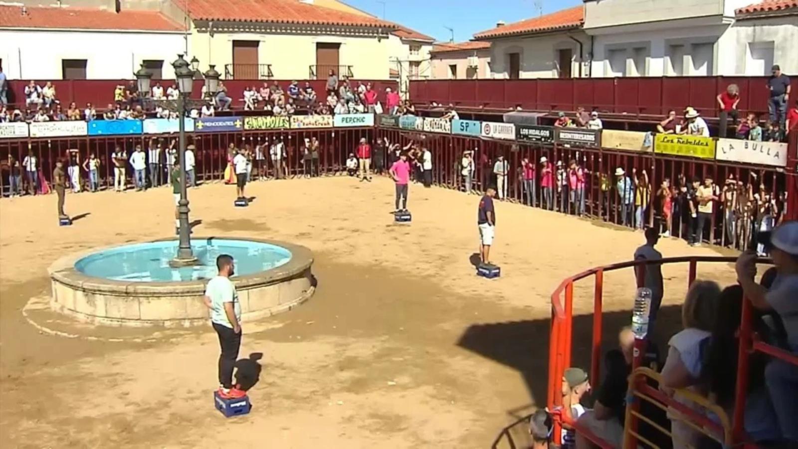 Las capeas congregan a vecinos y visitantes en Huertas de Ánimas