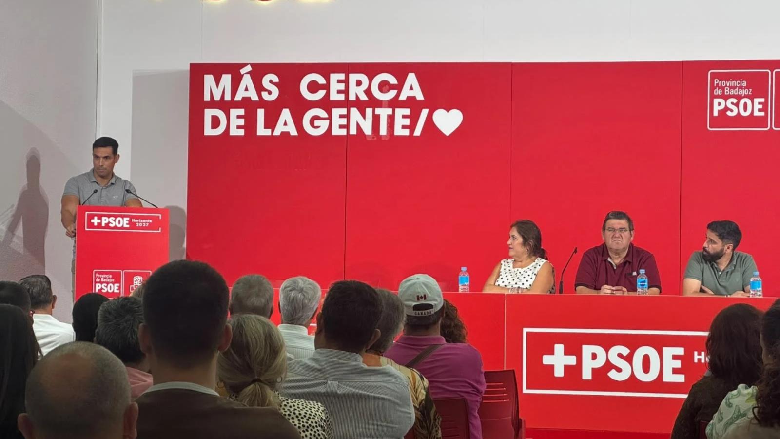 El PSOE de la provincia de Badajoz propone sus candidaturas al Congreso y al Senado para las elecciones generales del 29 de noviembre
