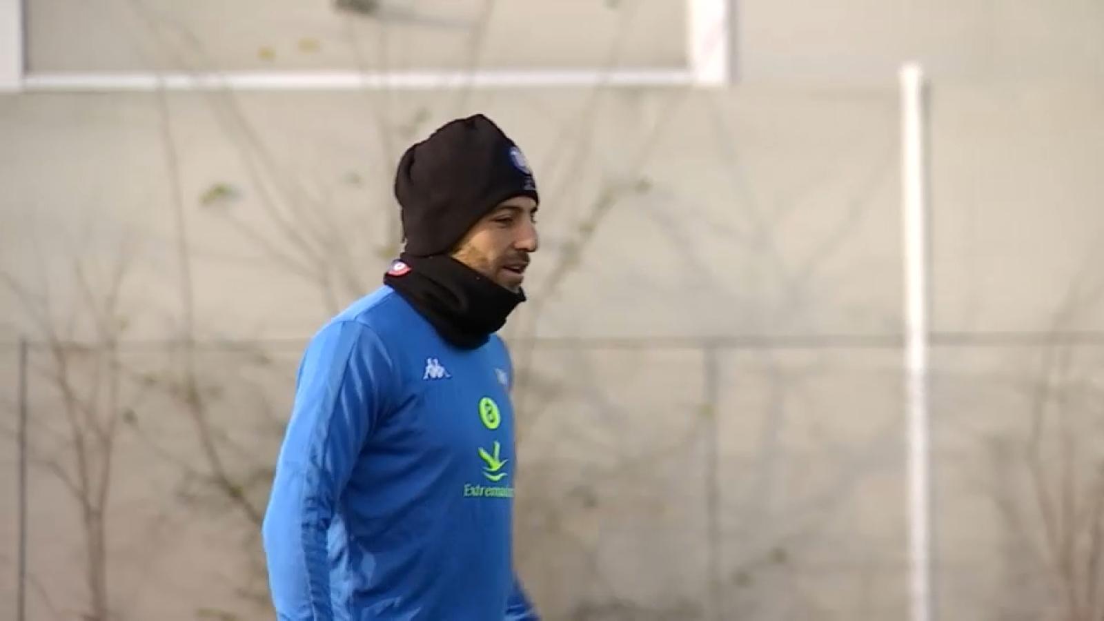 Zarfino: "No me quiero ir del Extremadura"