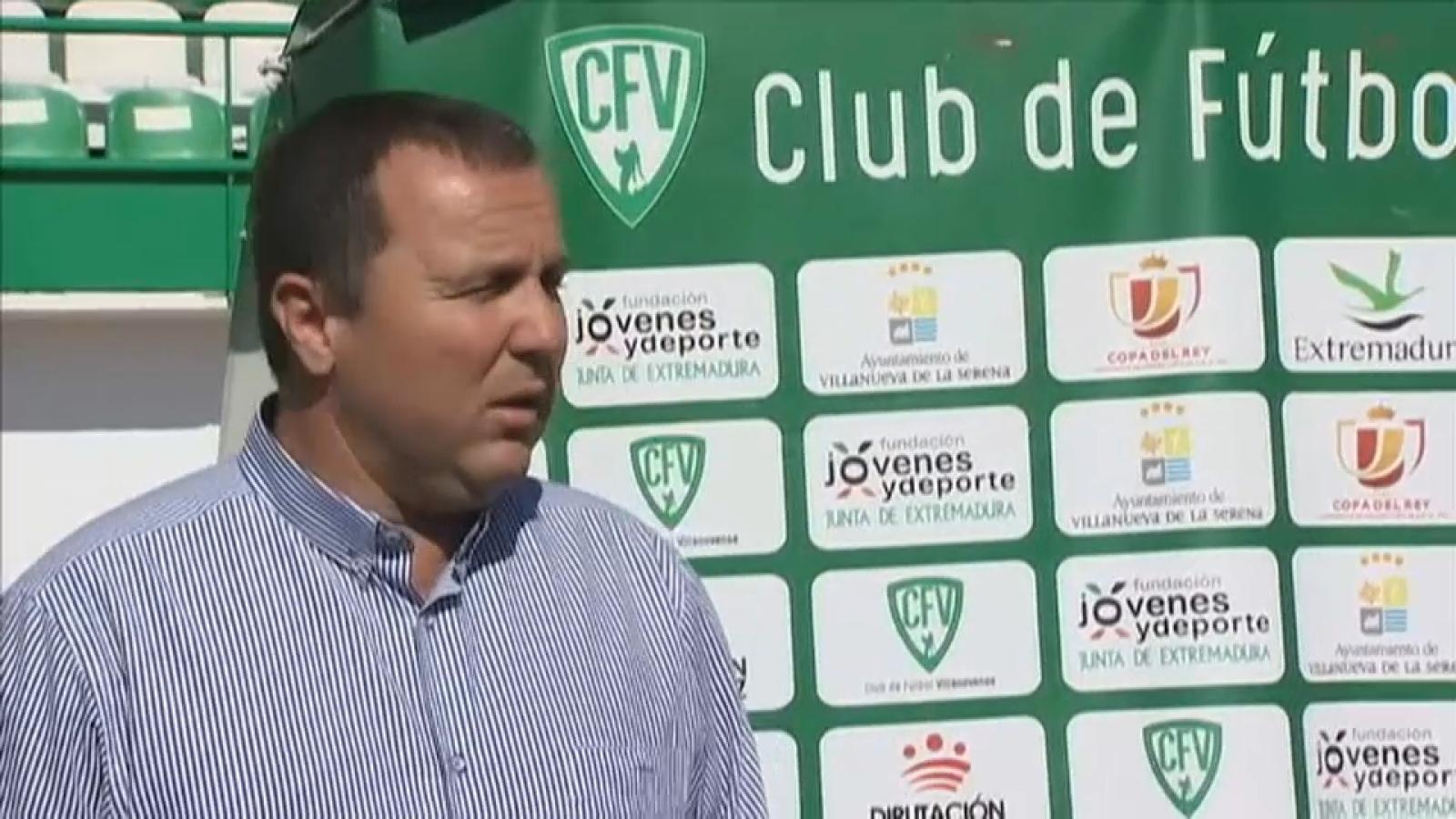 El Villanovense reclama ayuda de la federación para afrontar los gastos de los play off