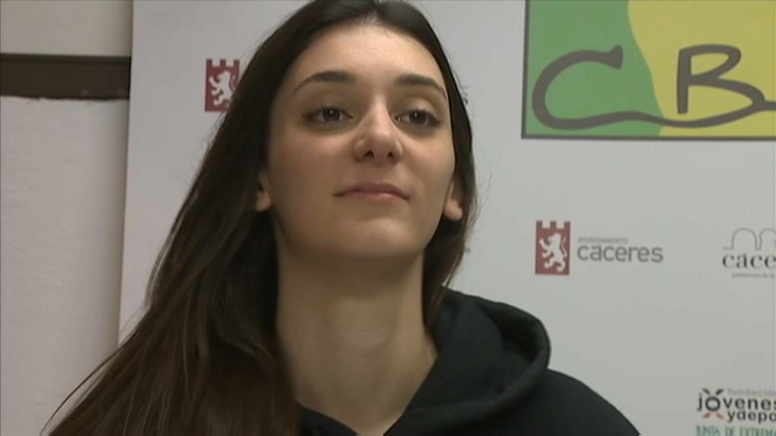 Miriam Forasté en una rueda de prensa