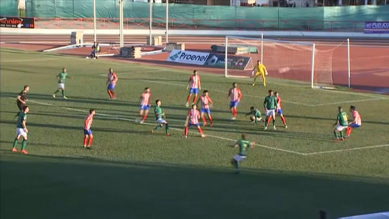 Don Benito y Villanovense se reparten los puntos