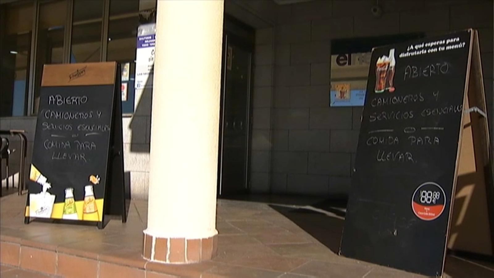Vuelven a desalojar el mismo restaurante