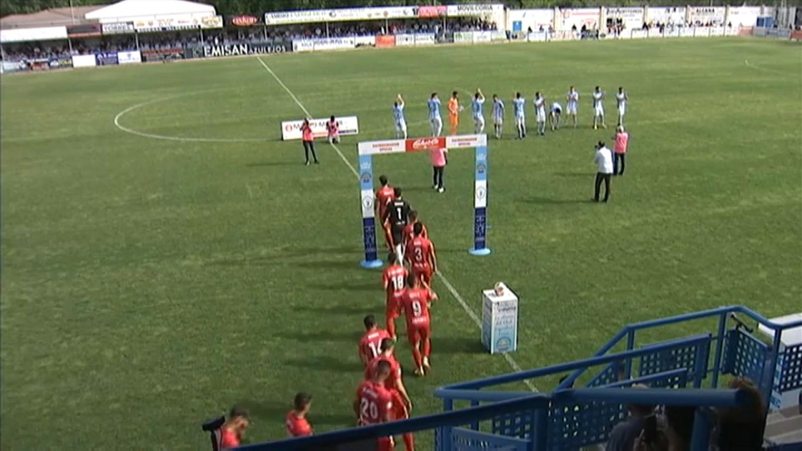 Coria 0-0 Cacereño: Sin goles en 'La Isla'