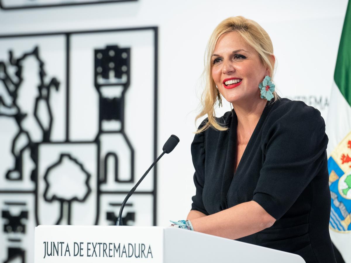 Según explica la consejera de Hacienda, Elena Manzano, las cuentas están diseñadas para reforzar las políticas sociales y económicas