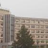 Herido un trabajador de 50 años tras caer desde una altura de cinco metros en un concesionario de Almendralejo