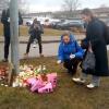 Flores y velas por los fallecidos en el atentado de Suecia