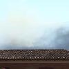 Los servicios de extinción de incendios confirman que algunas viviendas de Jarilla y Villar de Plasencia se han visto afectadas por el incendio