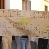 Protestas por la situación del transporte escolar en Extremadura, y la enseñanza online