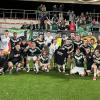 Los verdiblancos celebrando su primera victoria a domicilio
