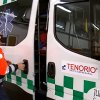 Un trabajador, en una de las ambulancias de Tenorio