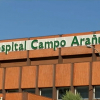 Fachada del hospital de Navalmoral de la Mata donde el trabajador permanece en observación.