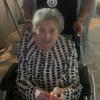 Paula, celebrando su 94 cumpleaños en compañía de su familia