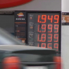 Llenar el depósito cuesta 33 euros más que hace un año