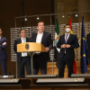 Los promotores del proyecto, junto a Guillermo Fernández Vara y Luis Salaya