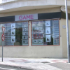 Fachada de la tienda de videojuegos en la que se ha producido el robo